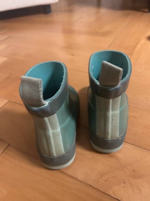 Hunter Scarpe da uomo: Hunter Kleinkind Gummistiefel – Usato da Zürich venduto da car_z6vm 2