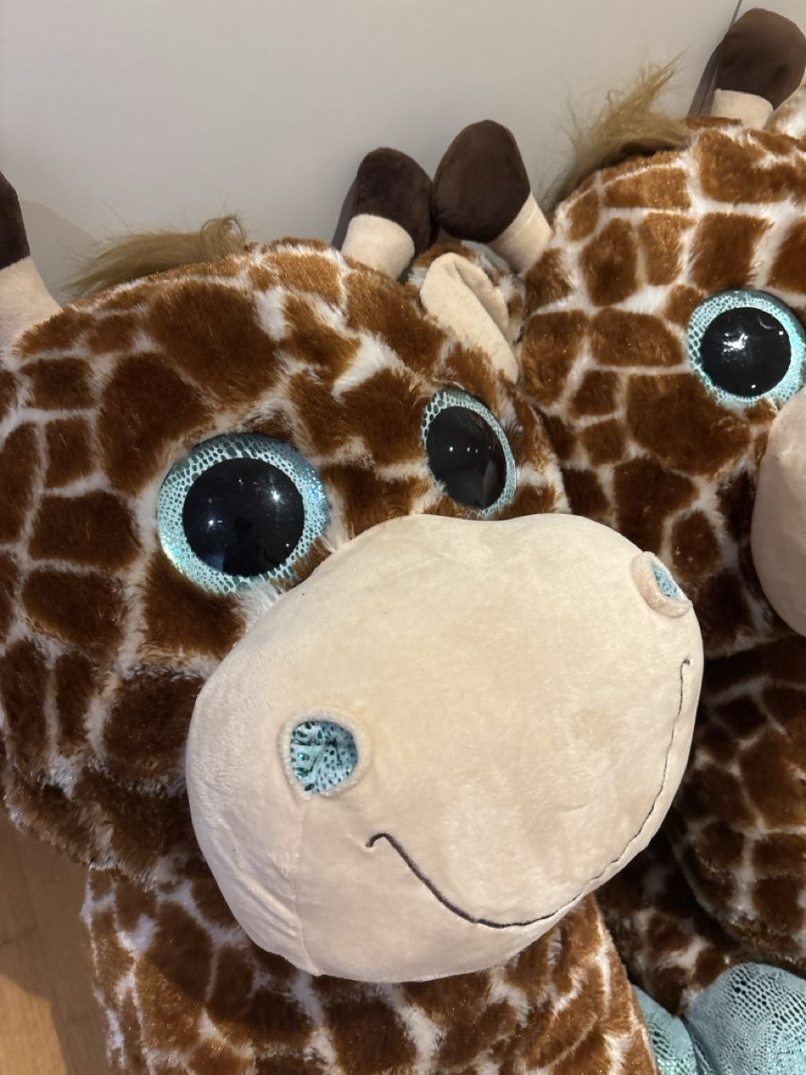 Giocattoli: 1x Plüsch-Giraffe, ca. 80-90cm hoch – Usato da Zürich venduto da chibaer 3
