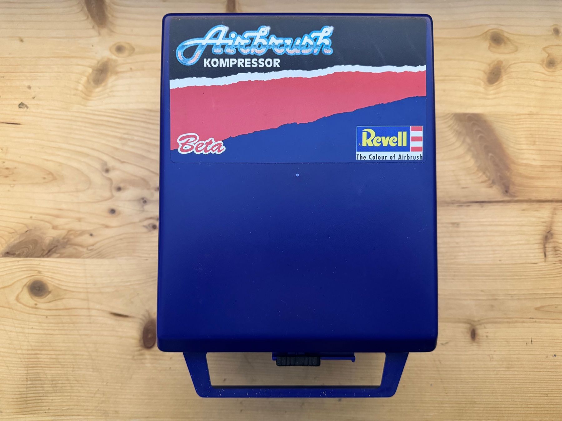 Revell Compressori: Airbrush Kompressor Revel – Usato da Klarsreuti venduto da Sbirolipiero 1