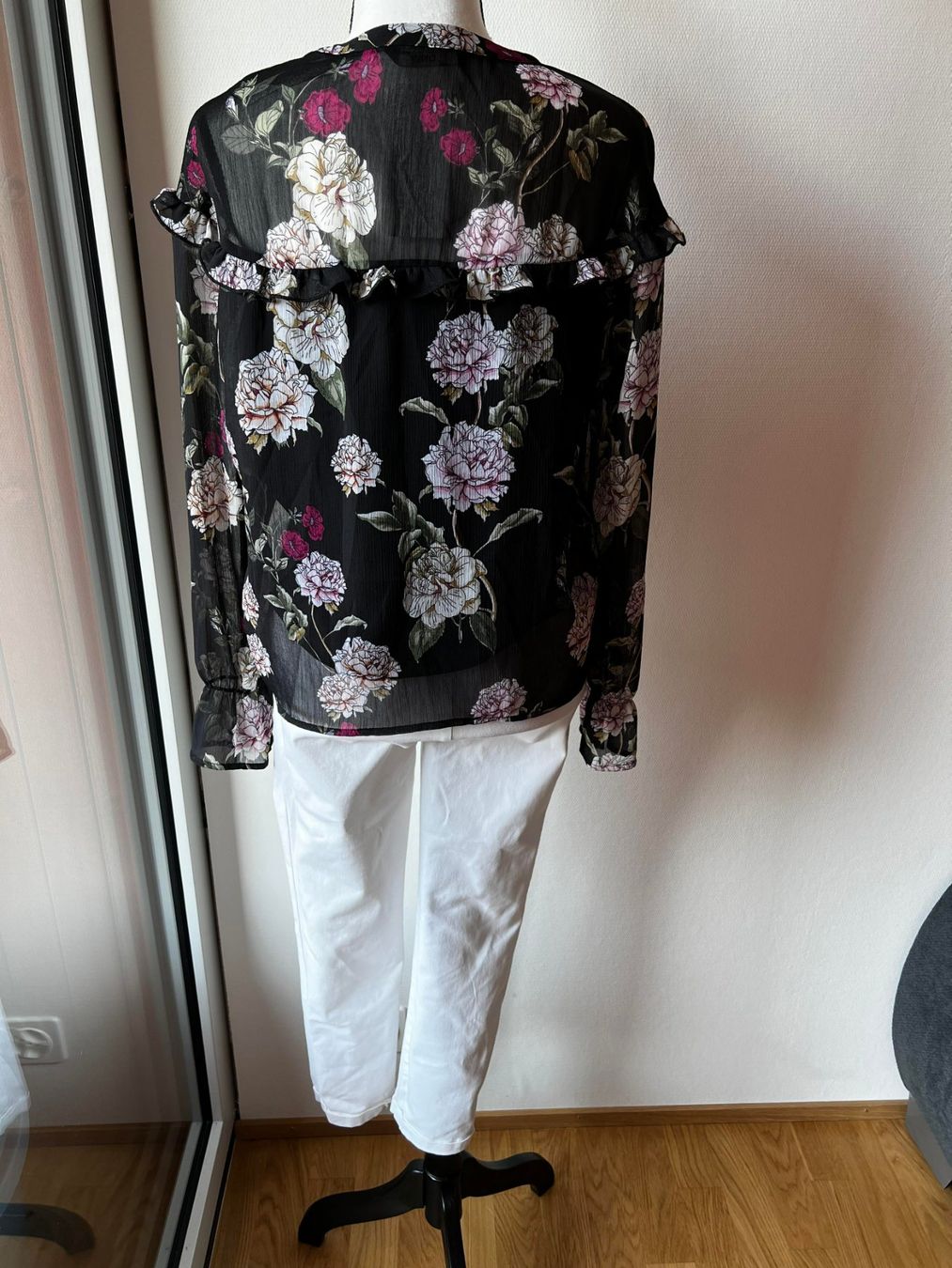Only Blusen: Bluse Only Xs – Gebraucht aus Riehen von edu_92w7 3