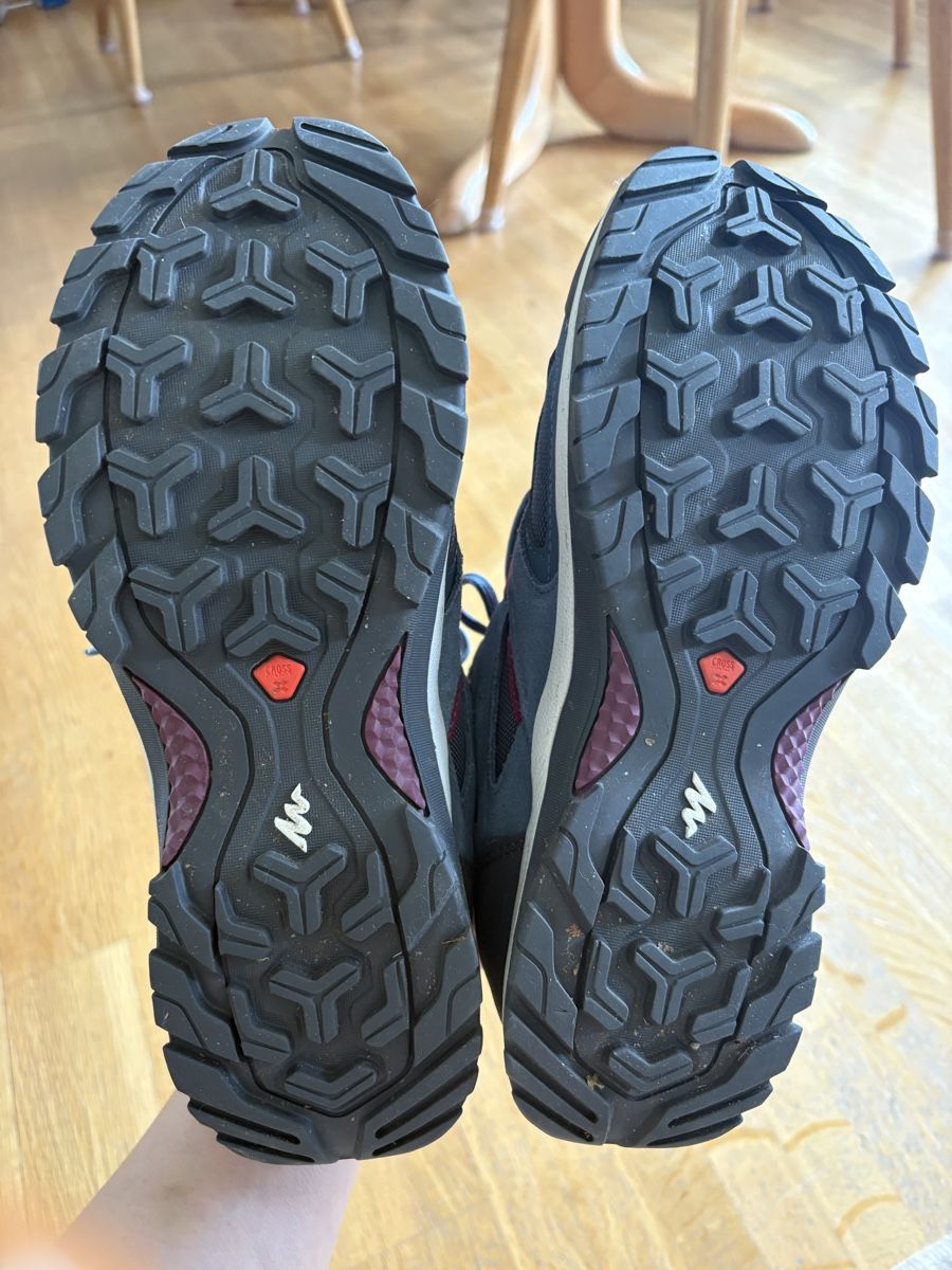 Scarpe da donna: Wanderschuhe Goretex / Wasserdicht – Nuovo (secondo la descrizione) da Zürich venduto da scrow 1