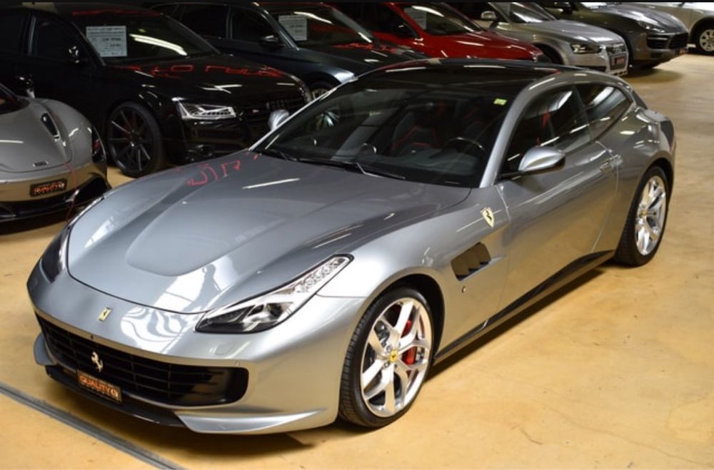 FERRARI GTC 4 Lusso T