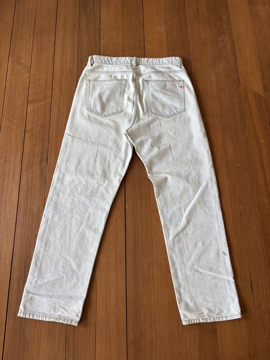 Diesel Jeans: Diesel Jeans hellblau mit Muster Design  – Gebraucht aus Adliswil von mikkital 1