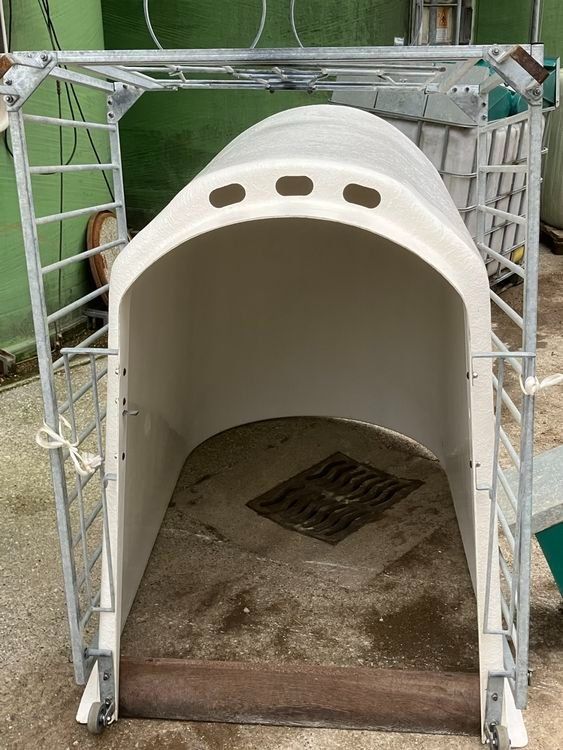 Gabbie, trasporto & Sicurezza: Kälberiglu – Usato da Esslingen venduto da ric_ly2m 3