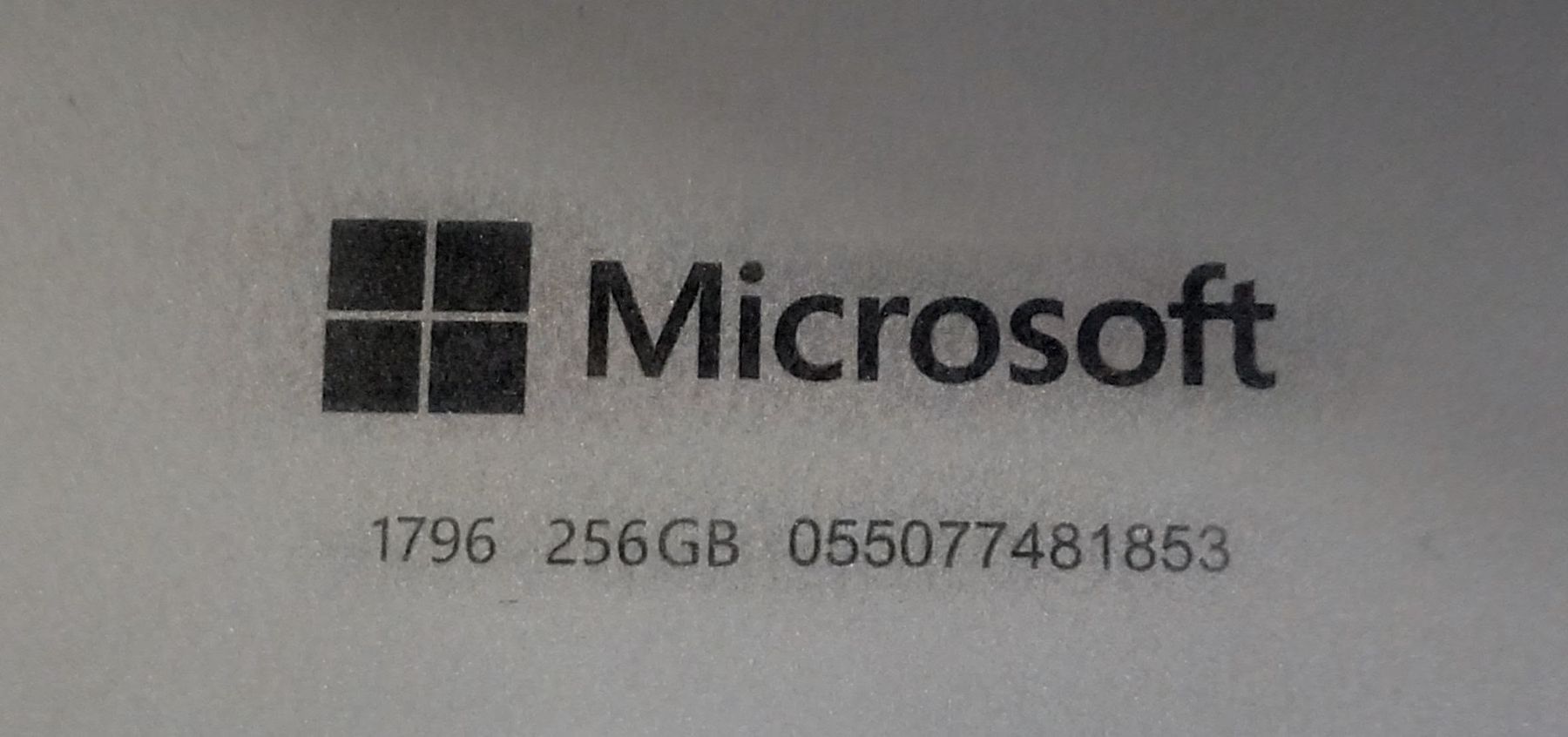 Microsoft Tablet PC: Microsoft Surface Pro 5 | i5 | 8GB | 256GB NVME | Win 11 Pro – Nuovo (secondo la descrizione) da Ennetmoos venduto da Faders 9