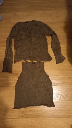 Sportliches Ensemble Shirt &Jäckchen Marke Opinion - Gr. S/M