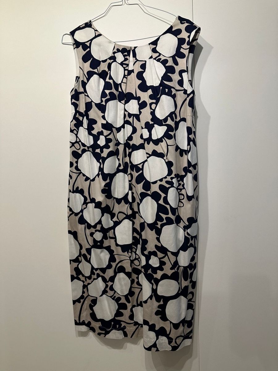 Vestiti: Le Tricot Perugia Kleid – Usato da Bünzen venduto da Magdalena.K