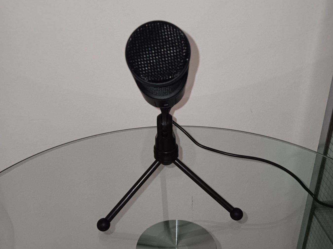 Mikrofone: Auvisio USB-Kondensatormikrofon MC-200 mit Stativ – Gebraucht aus Basel von Brunos-Trouvaillen 1