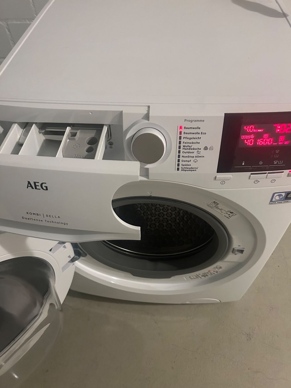AEG Lavatrici: AEG Kombi BELLA Waschmaschine – Usato da Zürich venduto da Barca10 1