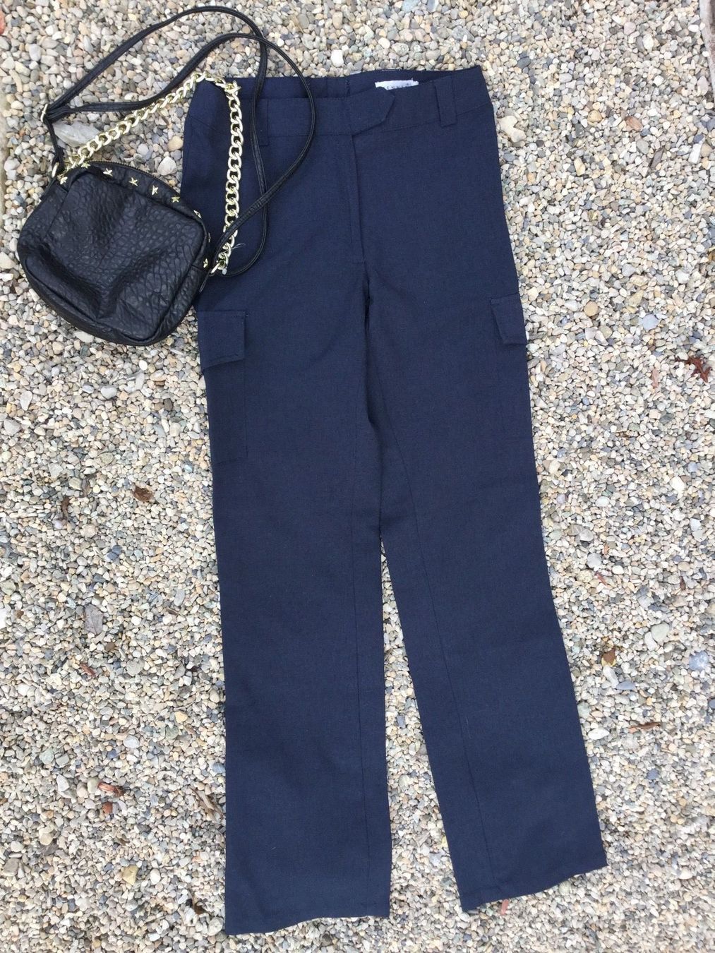 Hosen: Pantalon marine marque HENNES t.38 – Neu (gemäss Beschreibung) aus Agiez von chouchanelle