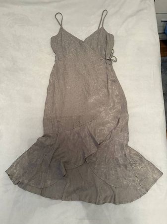Kleid Sommerliches Wickelkleid, Grösse M/L, neu mit Etikett!