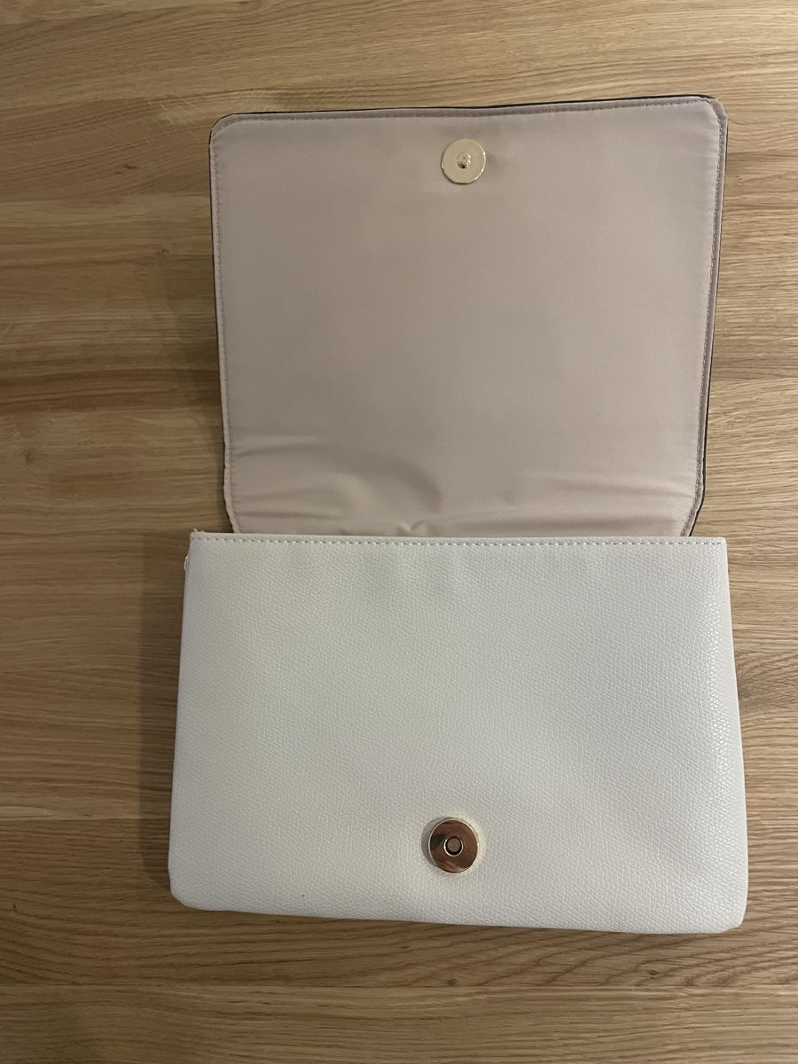 H&M Borse da donna: Weisse Handtasche – Usato da Chur venduto da buc_6tcp 2