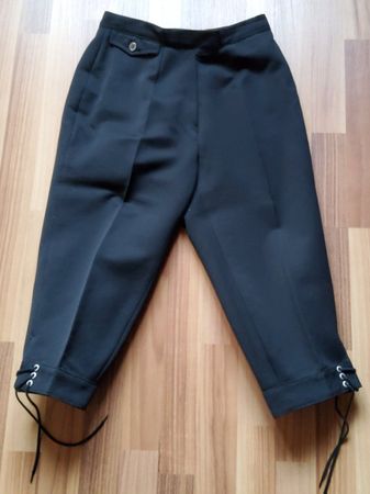 Schwarze Vintage Stoffhose Gr. 80 - dreiviertel Hose