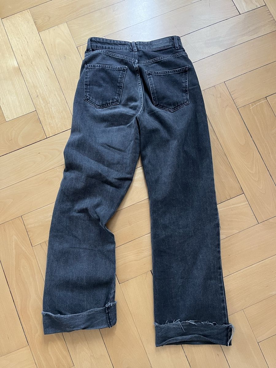 Stradivarius Jeans: Jeans Grösse 36 – D'occasion à Zürich par cat_rsn7 2