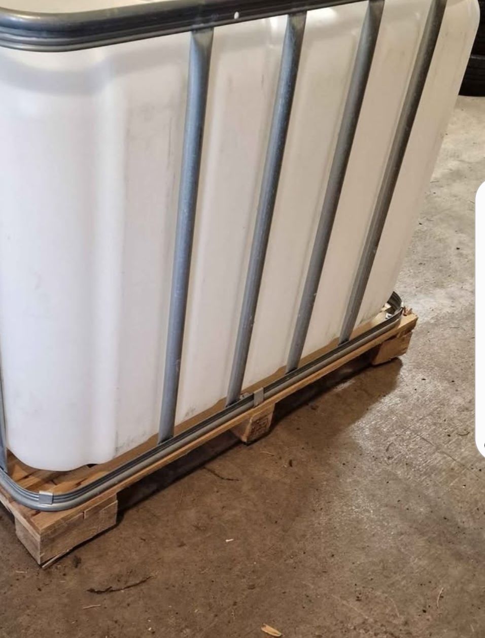 Tränken & Tröge: Wassertank 500 Liter + neu ablaufventil – Gebraucht aus Altstätten SG von top-preis 4