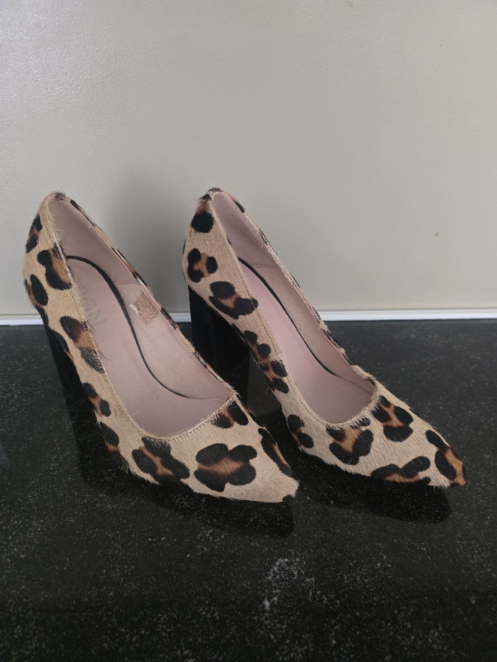 Damenschuhe: Zign Pumps - Neu - Grösse 37 – Neu (gemäss Beschreibung) aus Hägglingen von Raff_Ella