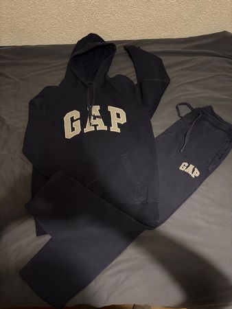 Gap Full Trackie