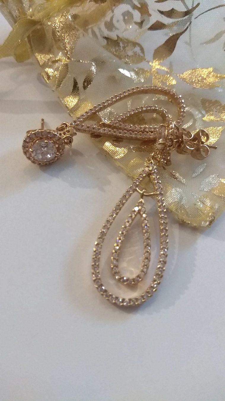 Orecchini pendenti & Orecchini a lobo: Umwerfende brilhante Ohrenstecker Strass – Nuovo e nell'imballaggio originale da Münchenbuchsee venduto da Daniel0133 1