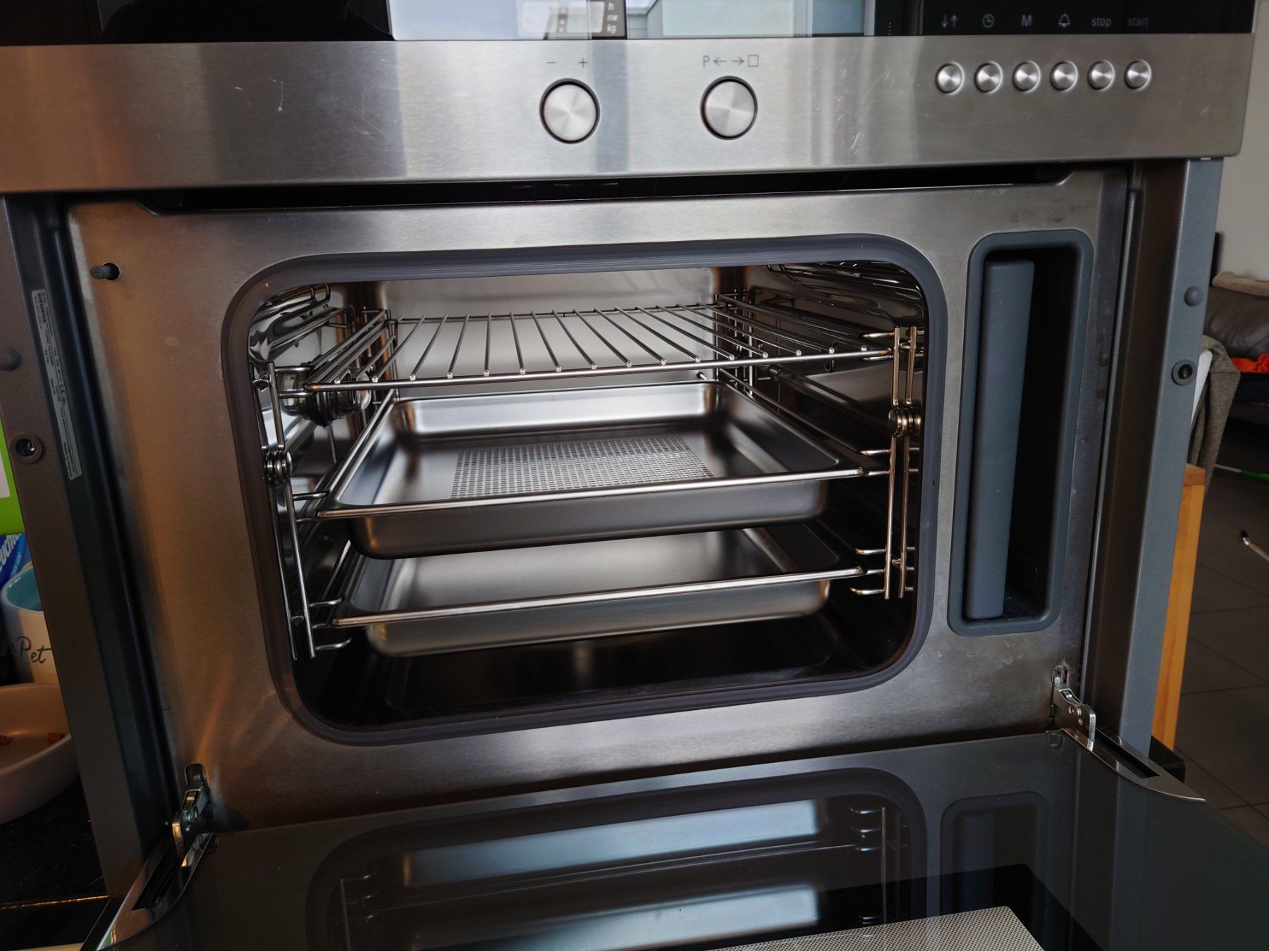 Siemens Elettrodomestici da cucina: Siemens Einbau Steamer HB26D.550C – Usato da Aesch BL venduto da mur_b7jh 1