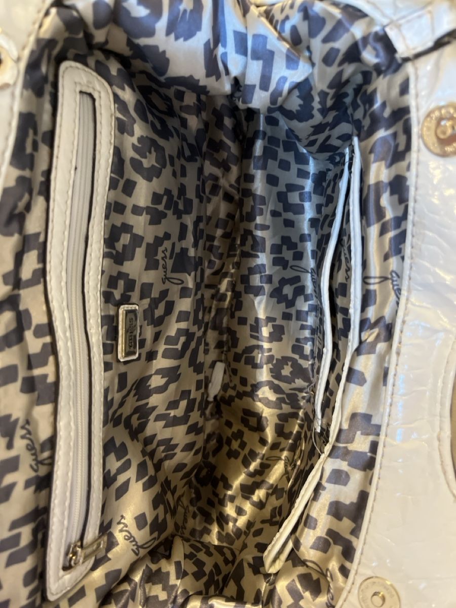 Guess Borse da donna: Guess Tasche – Usato da Guntalingen venduto da mon_hc9m 2