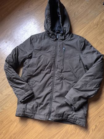 Winterjacke mit Kapuze, olivgrün, Grösse M