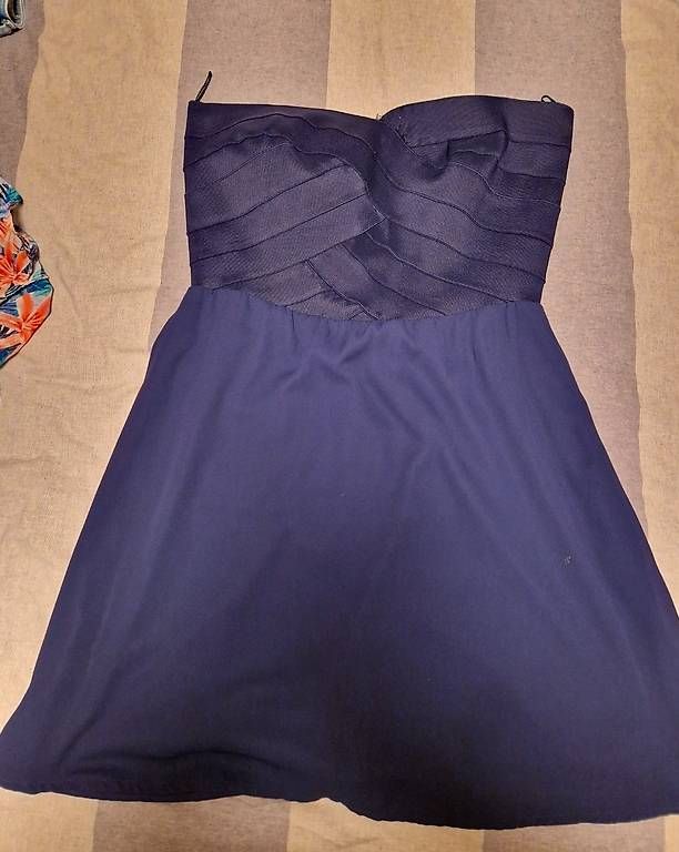Vestiti: Coktailkleid 42Gr. – Usato da Luzern venduto da maji87