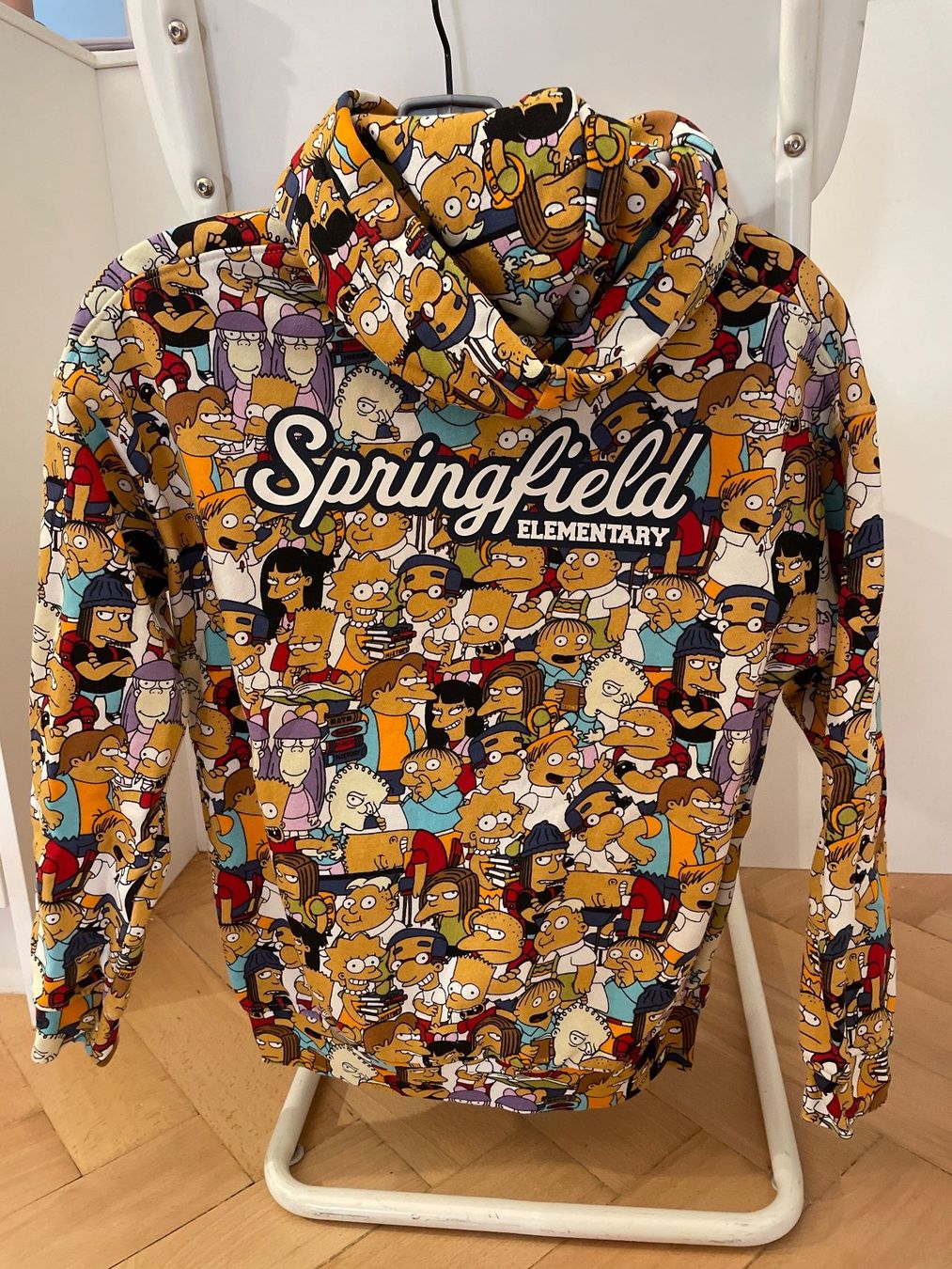 H&M Maglioni & Felpe: H&M / SIMPSONS Hoodie "Springfield Elementary" Gr. 146/152 – Usato da Frasnacht venduto da GracyStore 1