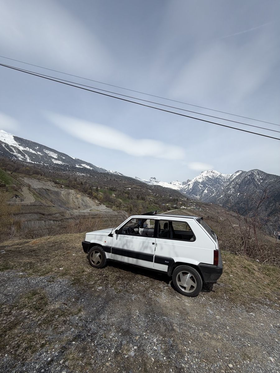 Fiat Autos: Fiat Panda 1000 i.e.  – Gebraucht aus Erde von 8th8 2