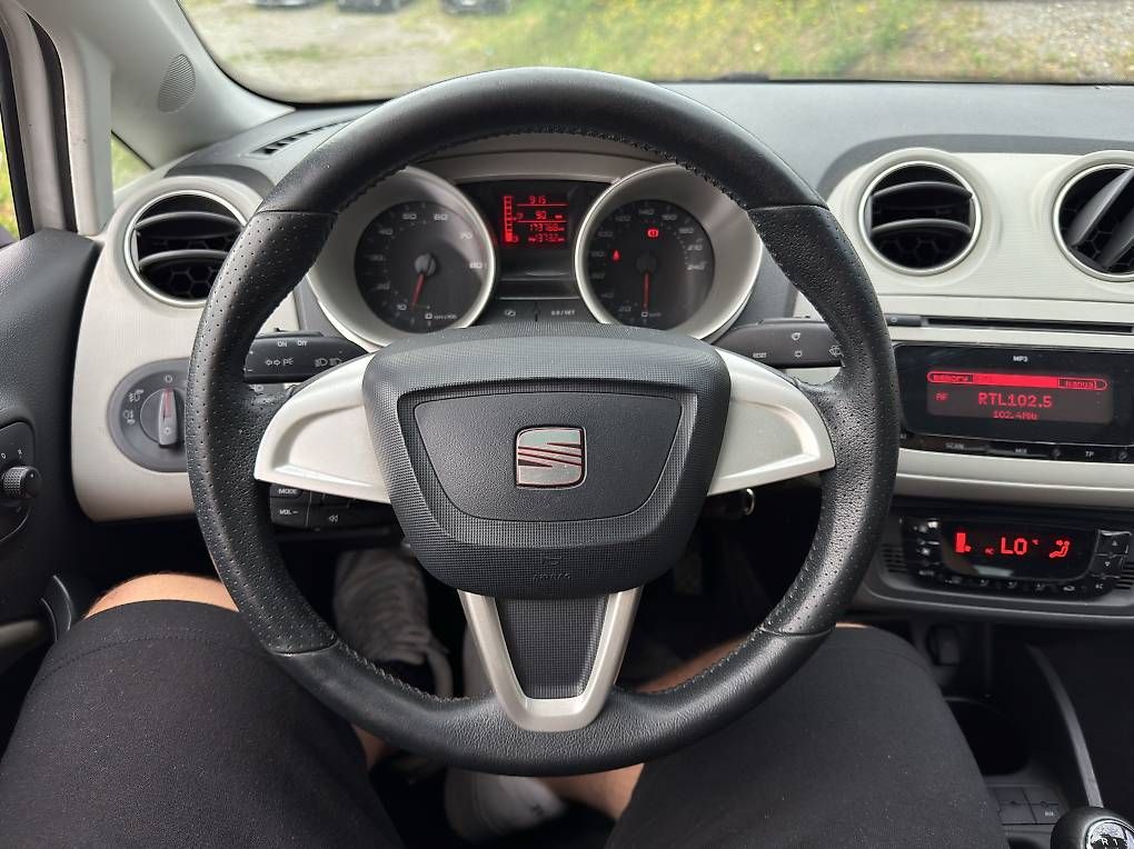 Automobili: Seat Ibiza 1.6i – Usato da Agno venduto da jonnyautosagl 9