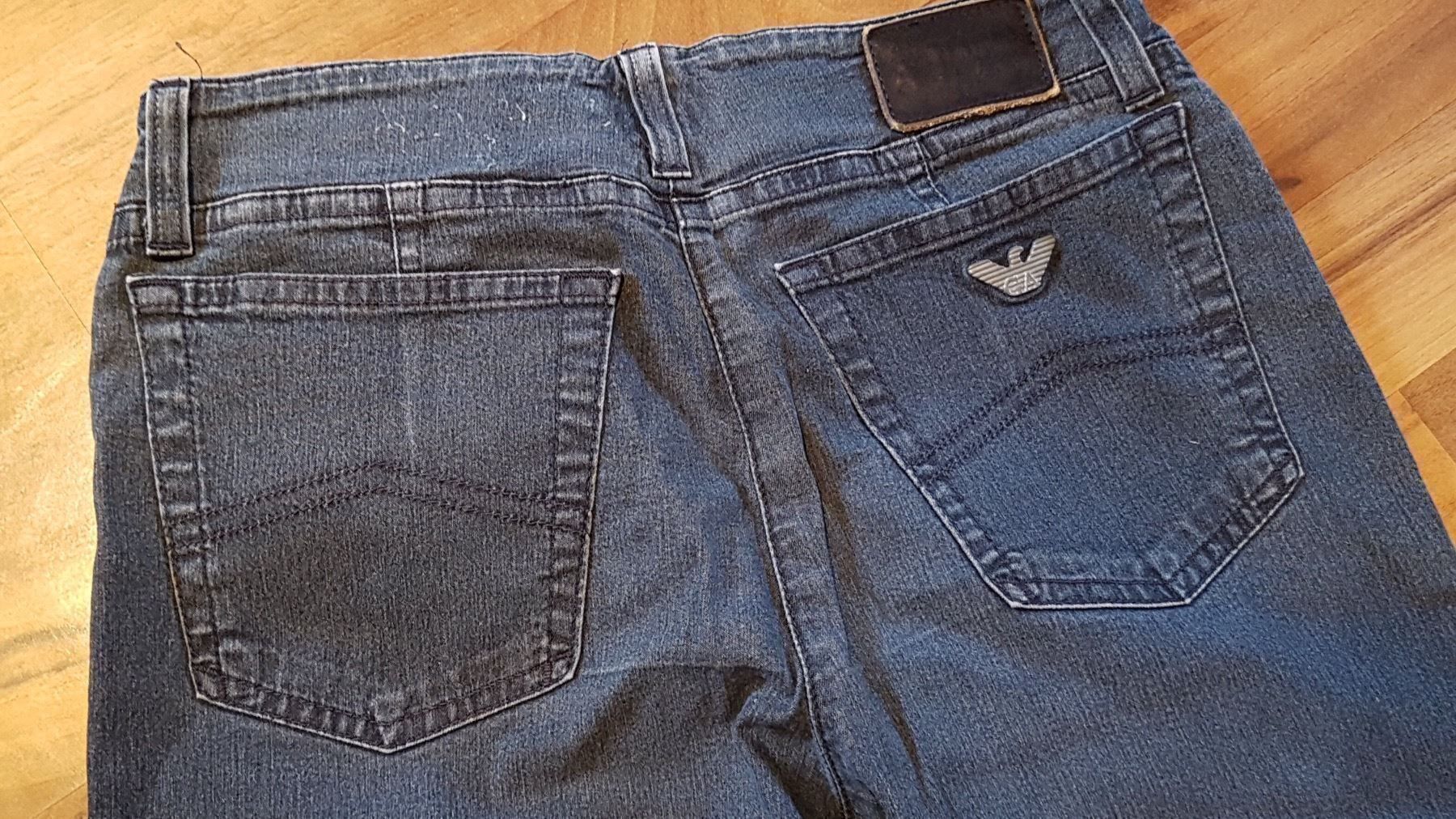 Armani Jeans: Armani Jeans blau Gr 26 (34) – Nuovo (secondo la descrizione) da Ettingen venduto da Maranathatalitha 3