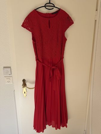 Kleid Grösse 42