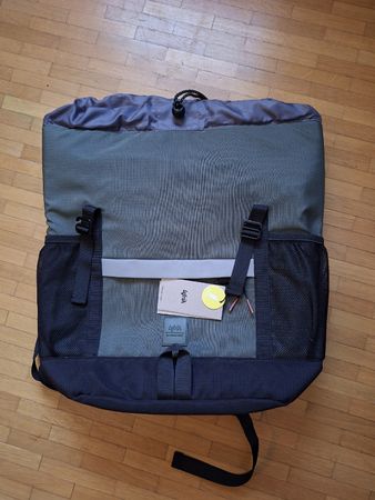 Rucksack Lefrik grün dunkelblau neu mit Etikett