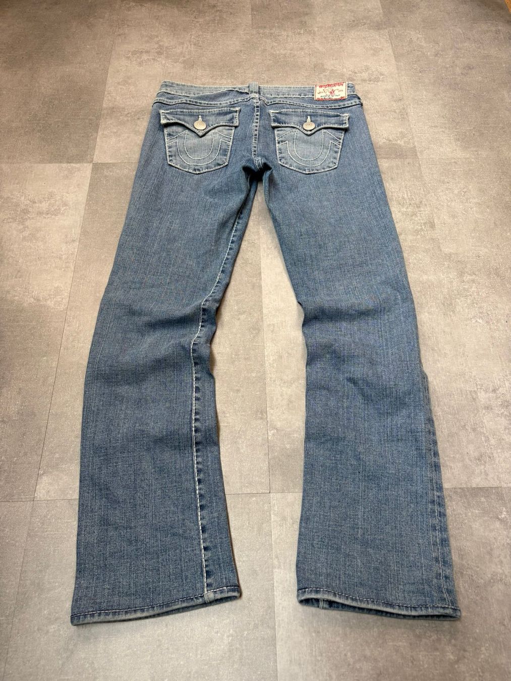 True Religion Jeans: True Religion Bootcut Flared Jeans - Grösse L – D'occasion à Werdenberg par hase.vintage 1