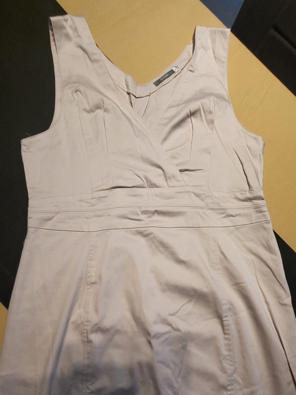 Kleider: Elegantes Cockteilkleid Gr. 40/42 hellrosa – Gebraucht aus Büren NW von Afuchs9 2