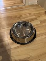 Hundenapf Edelstahl mit rutschfestem Rand guter Zustand