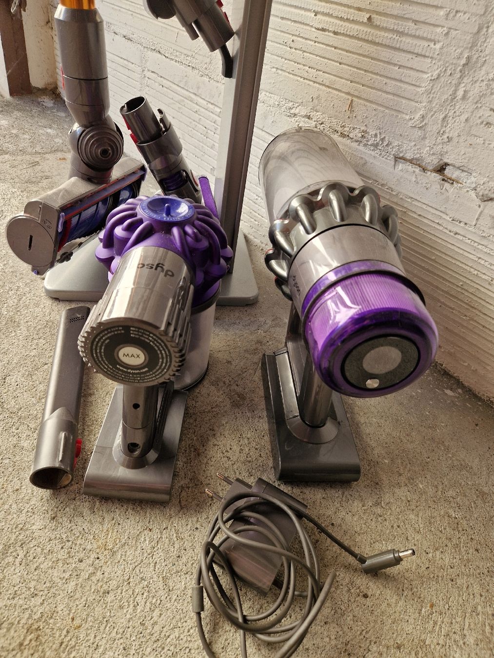 Dyson Aspirapolveri & Accessori: Dyson 8,10,11 – Difettoso da Arbon venduto da Mayak_Sound 7