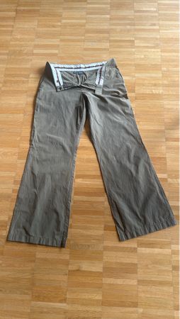 Sommerhose Damen, olivgrün/Kaki, Grösse 40, Neu