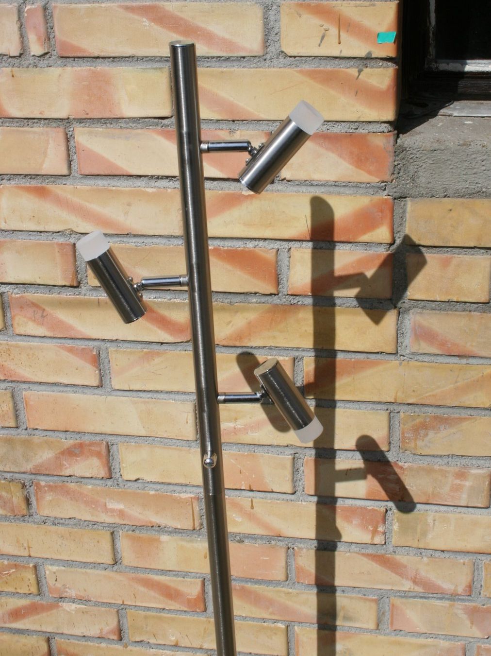 Lampade: STEHLAMPE FLOOR LAMP LED LAMPE MIT DIMMER – Usato da Wauwil venduto da Vintagesky