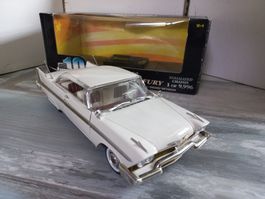 Plymouth Fury 1/18 ERTL