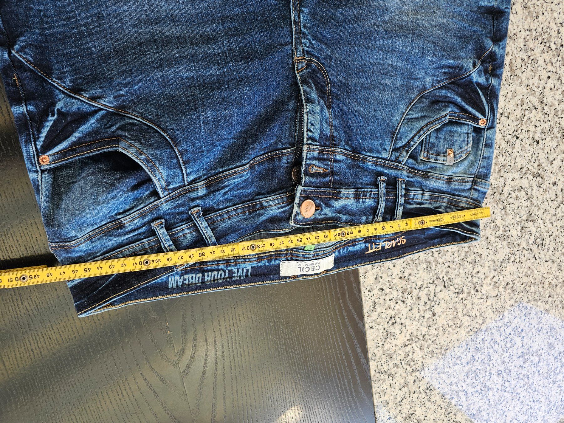 Cecil Jeans: 2 Cecile-Jeans Gr. 34 – Usato da Sirnach venduto da Grm5 8