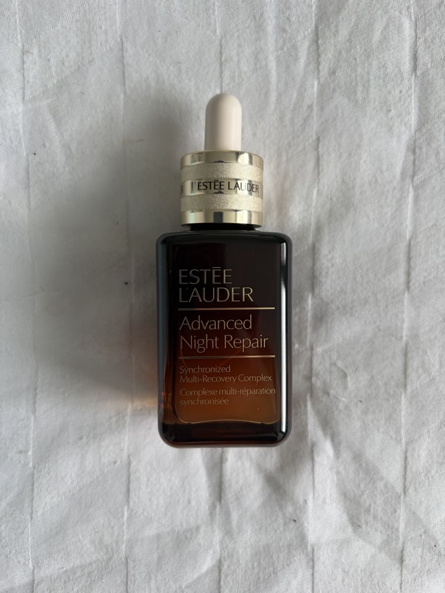 Estée Lauder Cura del viso: Estée Lauder Sérum Night Repair – Nuovo e nell'imballaggio originale da Le Lignon venduto da hzrl 1