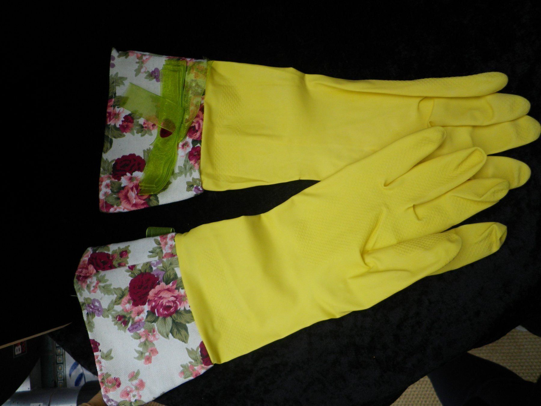 Handschuhe & Handstulpen: Edel Handschuhe / Geschenk – Gebraucht aus Reinach von Mietze 2