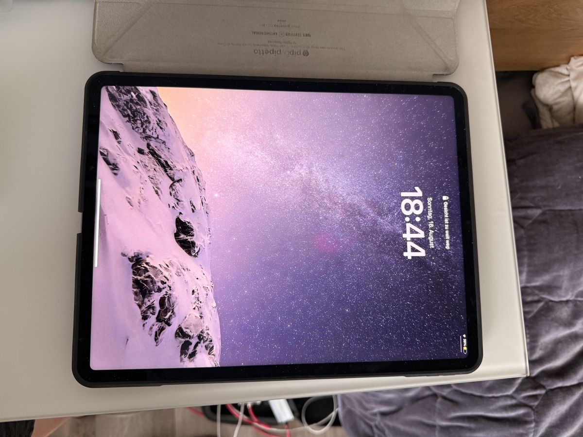 Apple Tablet PC: Ipad Pro mit Stift und Hülle – Usato da Bonaduz venduto da Avenada 1