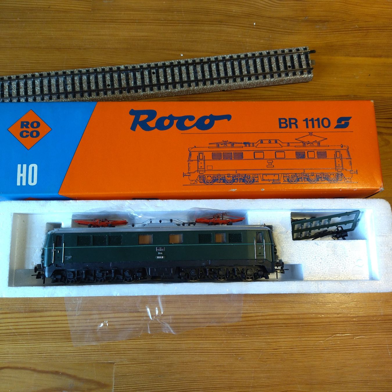 Roco Trains électriques: Roco Lok 04198A (835) – Défectueux à Basel par BeanieUp 5