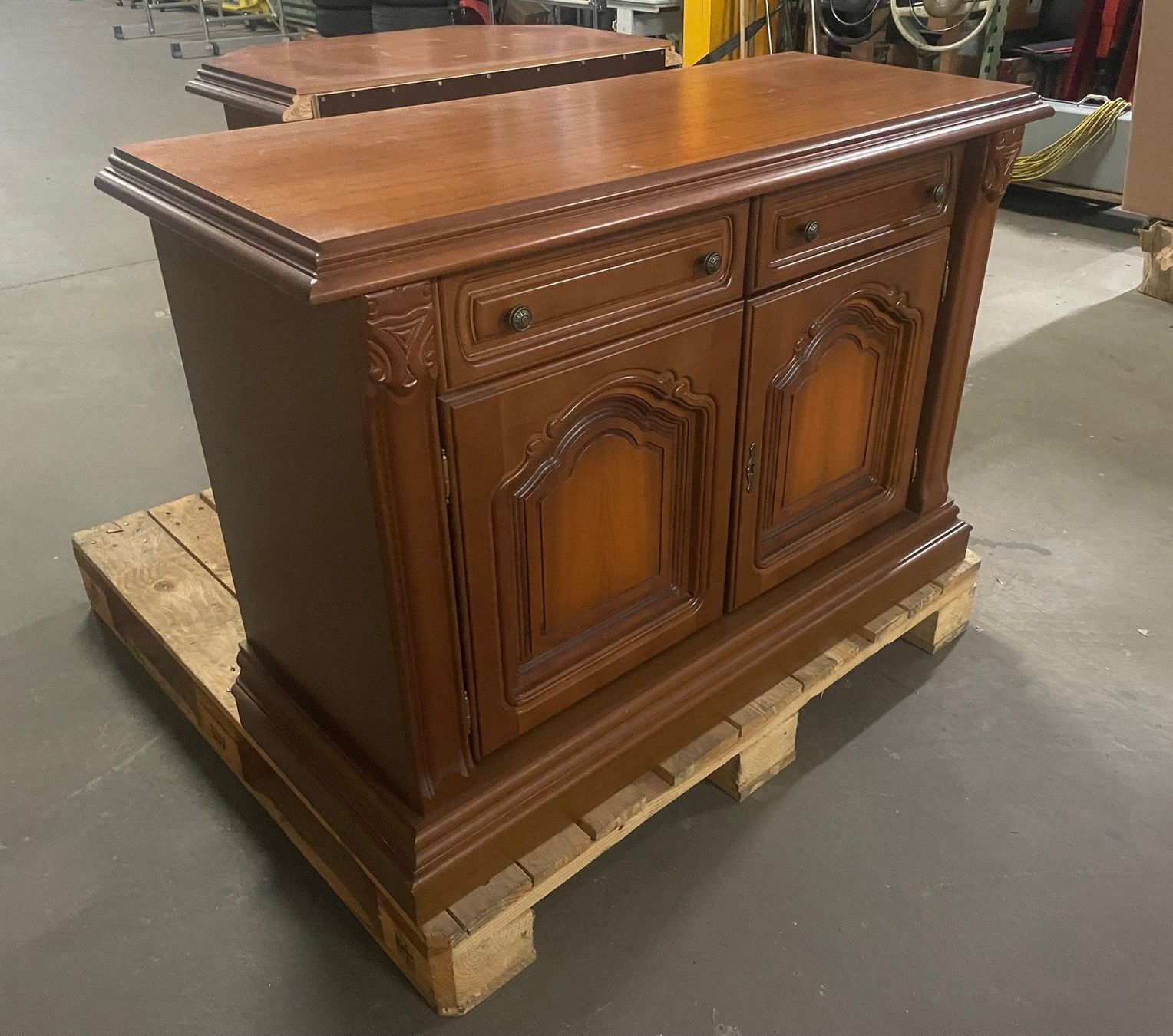 Büffets: Buffet avec commode et meuble TV – Gebraucht aus Satigny von rob_6zj8 3
