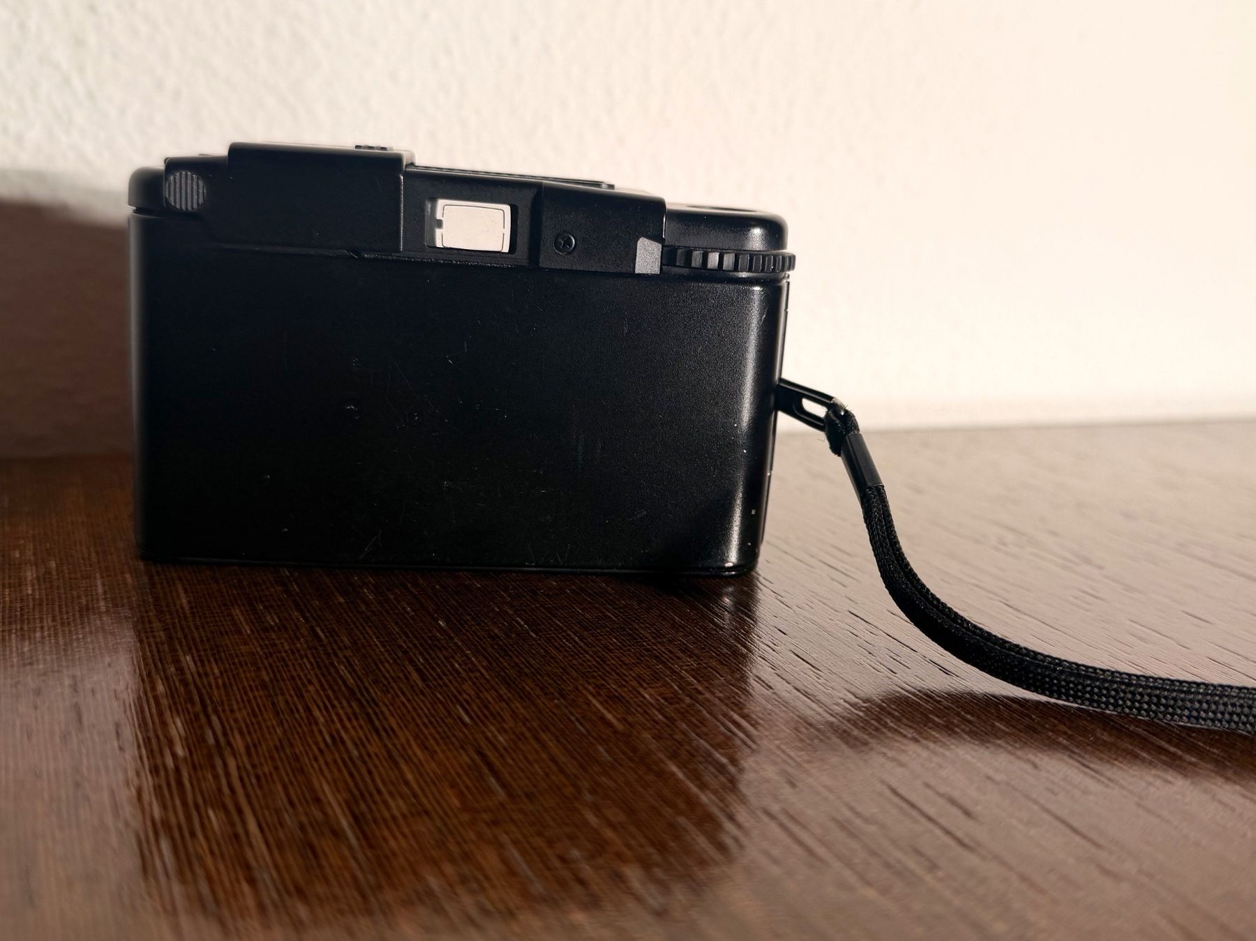 Olympus Fotocamera: Olympus XA2, geprüft, mit Lichtdichtungskit – Usato da Zürich venduto da enn_rn5n 2