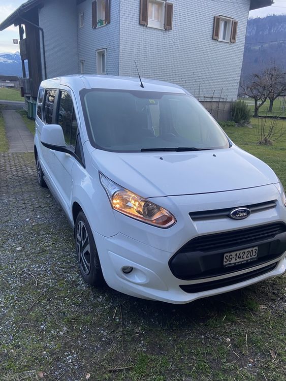 Ford tourneo Connect frisch ab MFK und Service