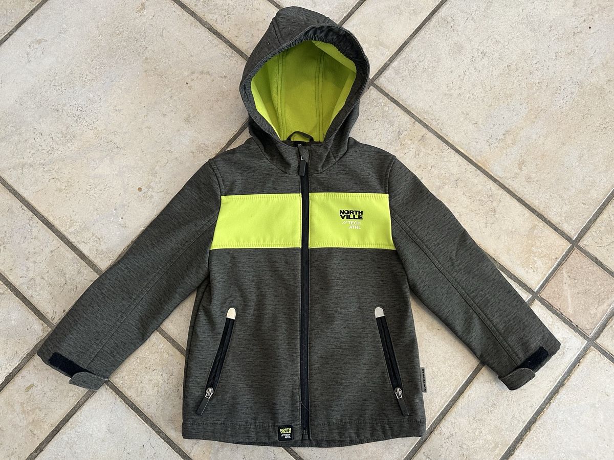 Giacche: Softshell Jacke Gr. 110 – Usato da Zermatt venduto da ZerSusi