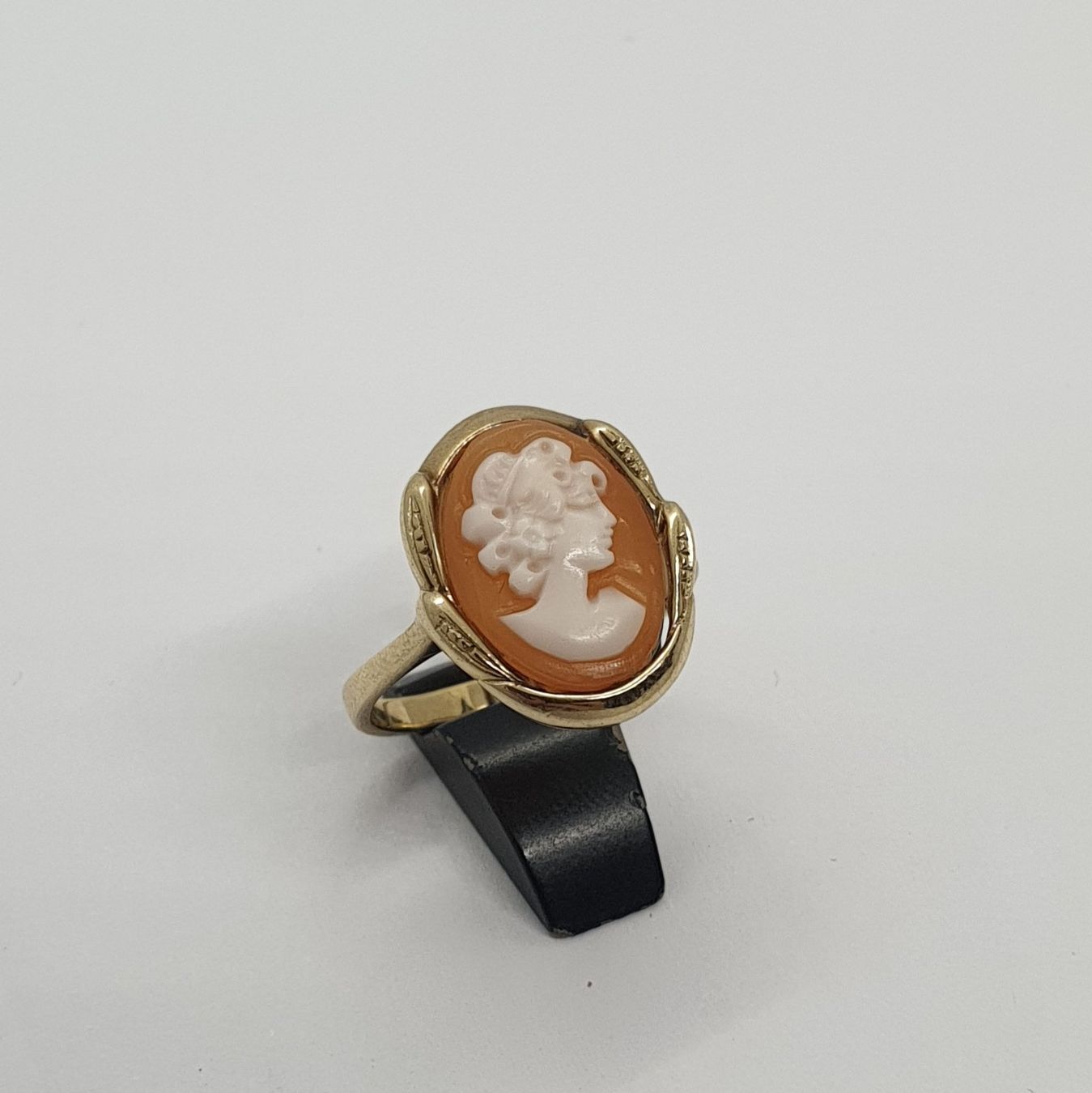 Ringe: Echt 9K Gold Ring – Gebraucht aus Luzern von Luzern-Goldhaus 1