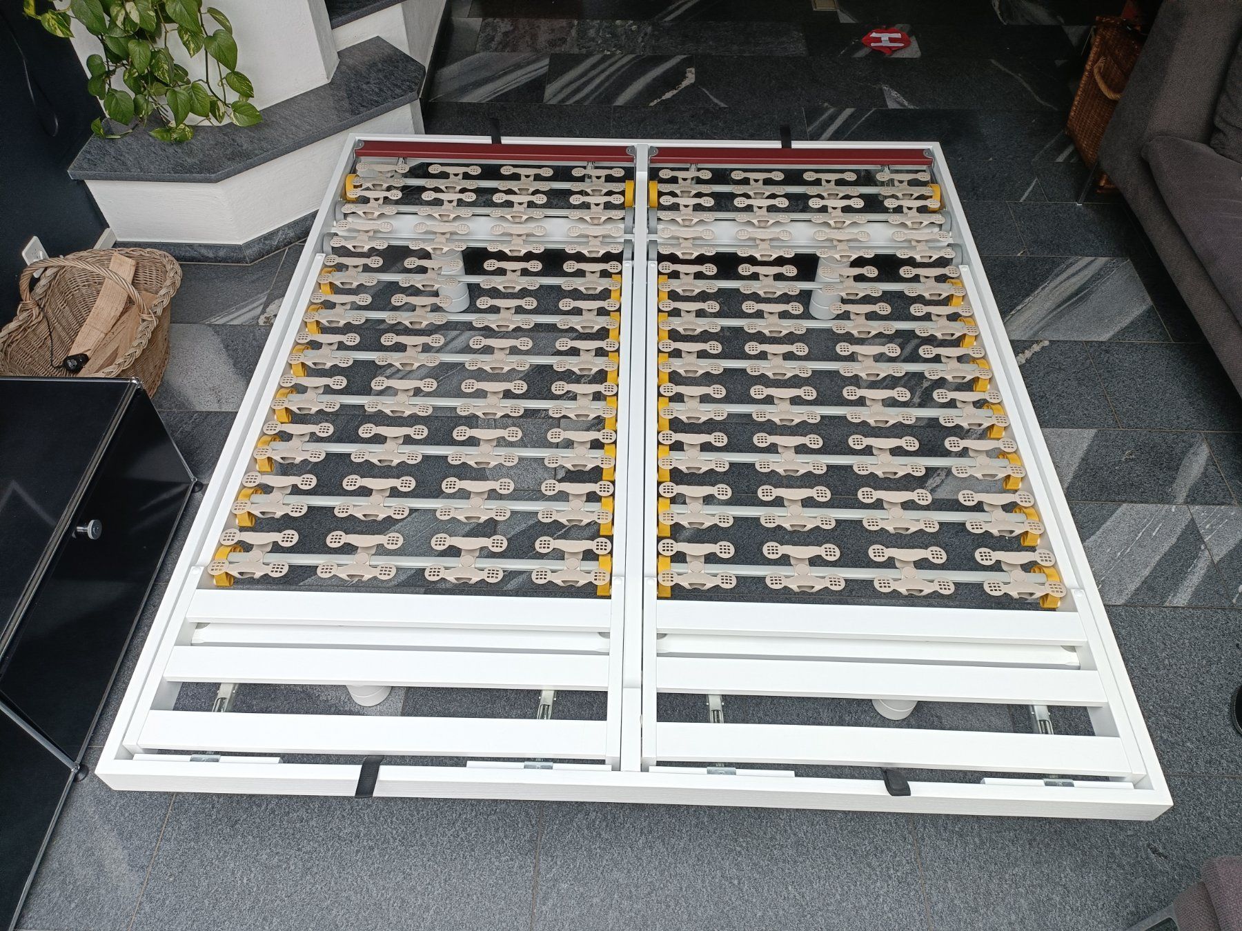 Thut Letti: Thut Bett 943 / 200 x 180 – Usato da Schmitten FR venduto da oldtimer82 3